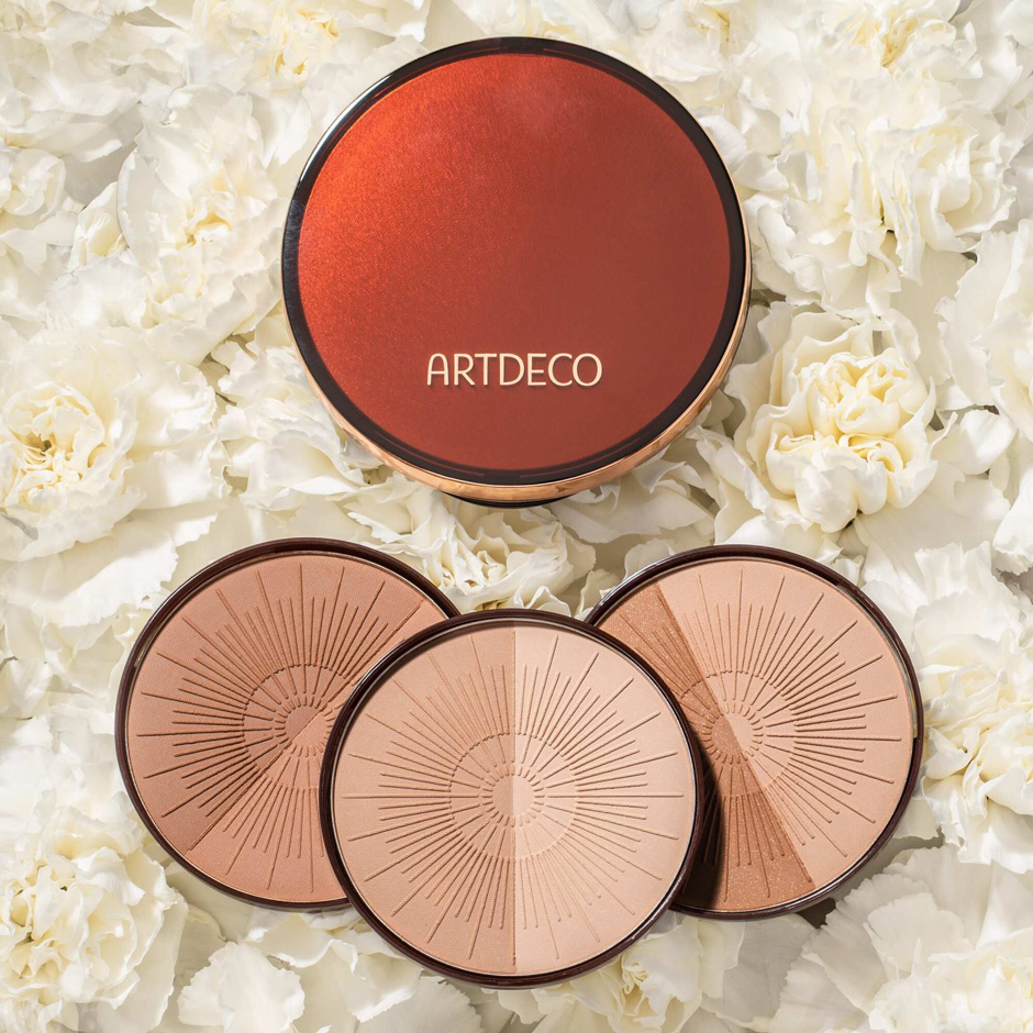 Bronzing Powder Compact