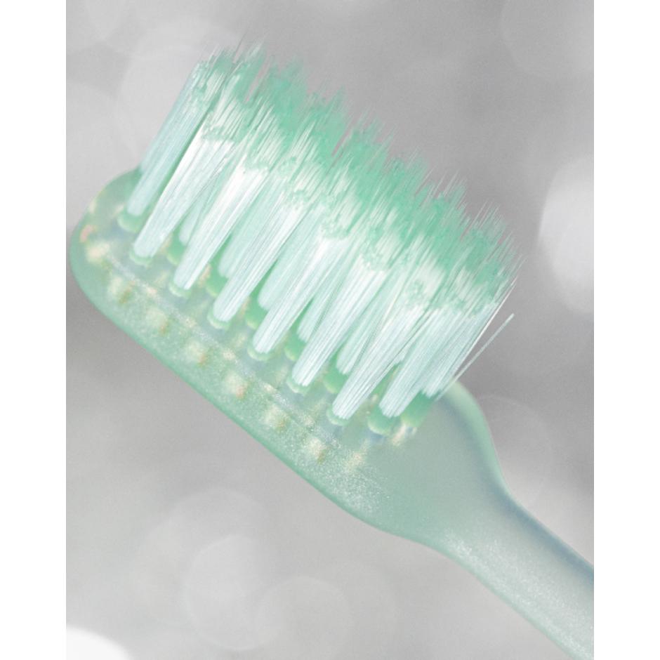 Toothbrush